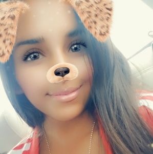 Meet your Posher, Katrina